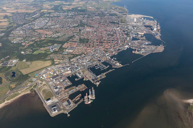 Esbjerg Havn rækker ud efter EU-millioner - vil være verdens første klimaneutrale havn