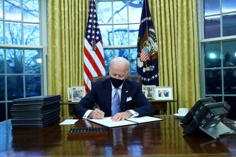 Officielt: Joe Biden melder USA ind i Parisaftalen og dropper tilladelse til Keystone XL