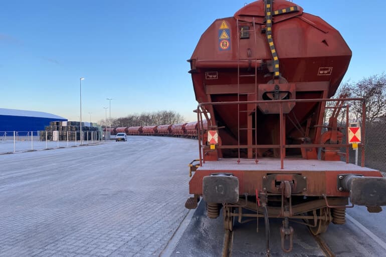 Med genbrug sparer Aalborg Havn 2.000 tons CO<sub>2</sub> ved opførsel af godsbaneterminal