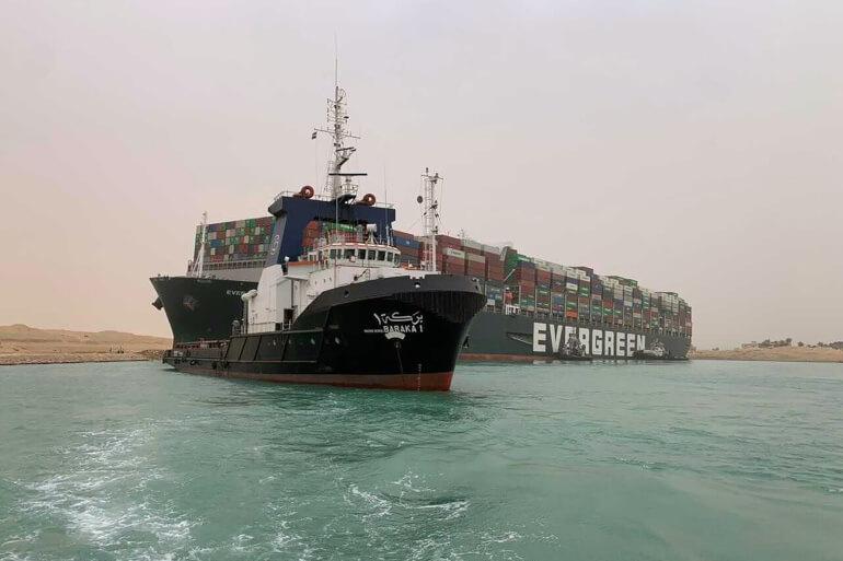 Suez-trafikprop bremser for 13 mio. tønder olie