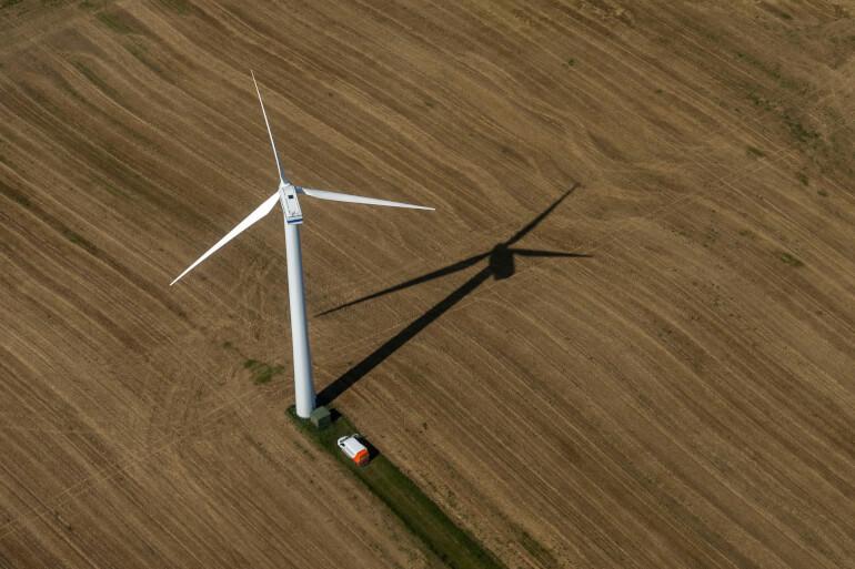 Tre vindmøller ved Broholm Gods kan afgøre kommunalvalget i Svendborg