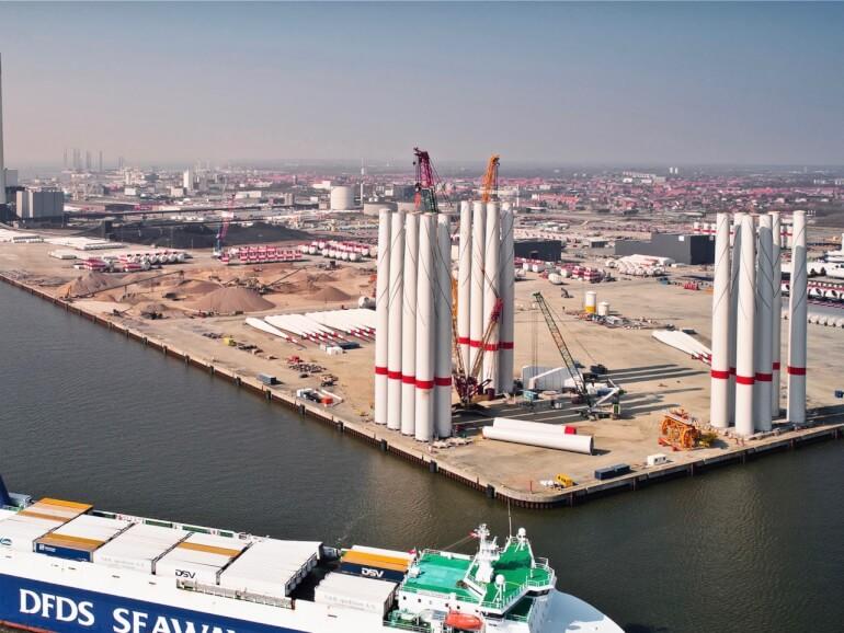 Esbjerg Havn vil bygge anlæg til at samle fremtidens kæmpevindmøller