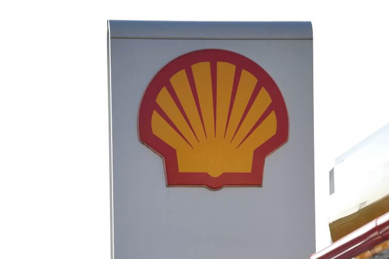 Shell siger undskyld og stopper køb af russisk olie