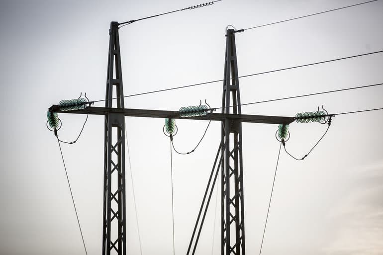 Hele Bornholm står uden strøm mandag morgen