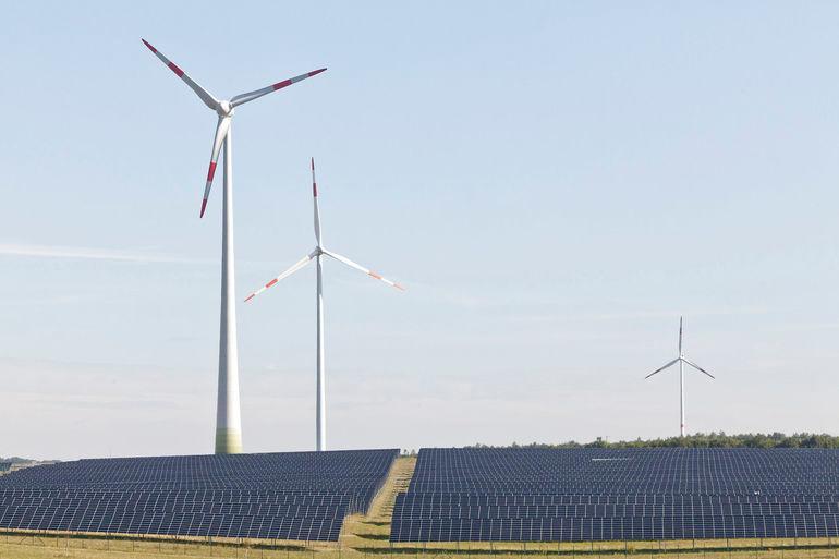 Produktionen af strøm fra vindmøller og solceller sætter rekord