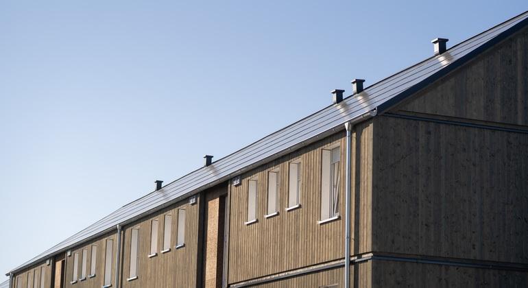 Ennogie og DKTV vil sammen sikre flere solceller på boligforeningers tage