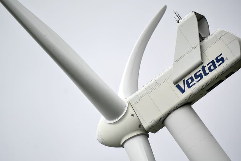 Vestas får trecifret millionunderskud i andet kvartal