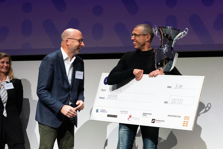 Reblade vinder Industriens Fonds AI-pris
