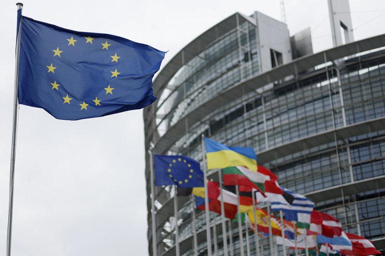 100 dage før EU-valget: Spidskandidater vægter sikkerhed i top i Europa
