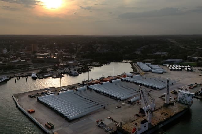 Brian Snyder/Reuters