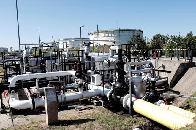 Bernadett Szabo/Reuters