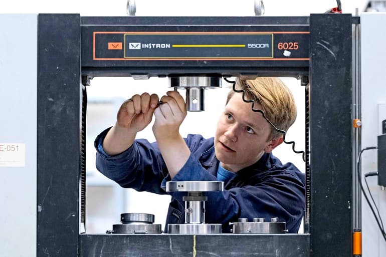 Bax Lindhardt - DTU.